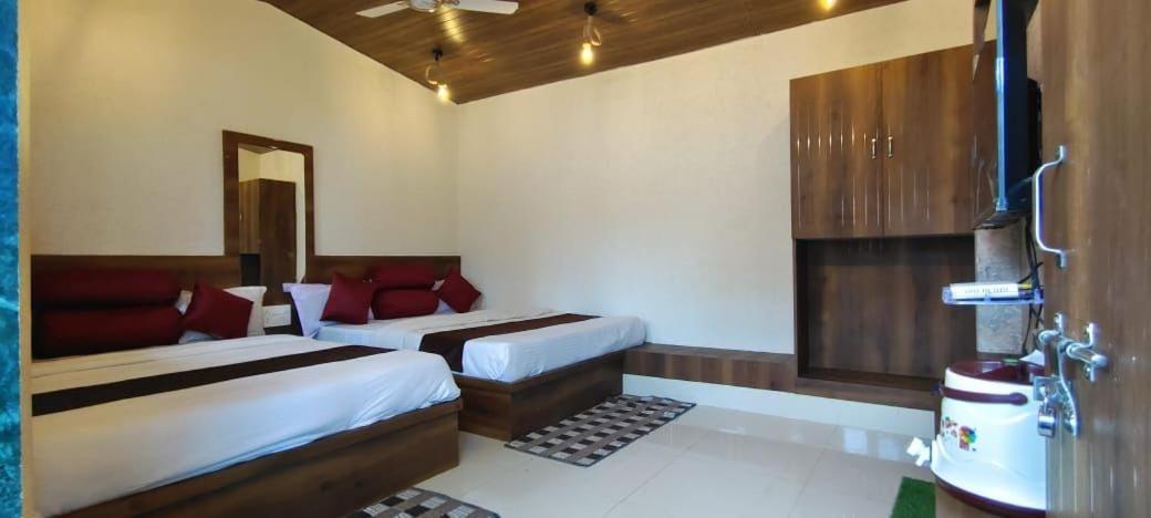 Hotel Payal & Restaurent Pachmarhī 外观 照片