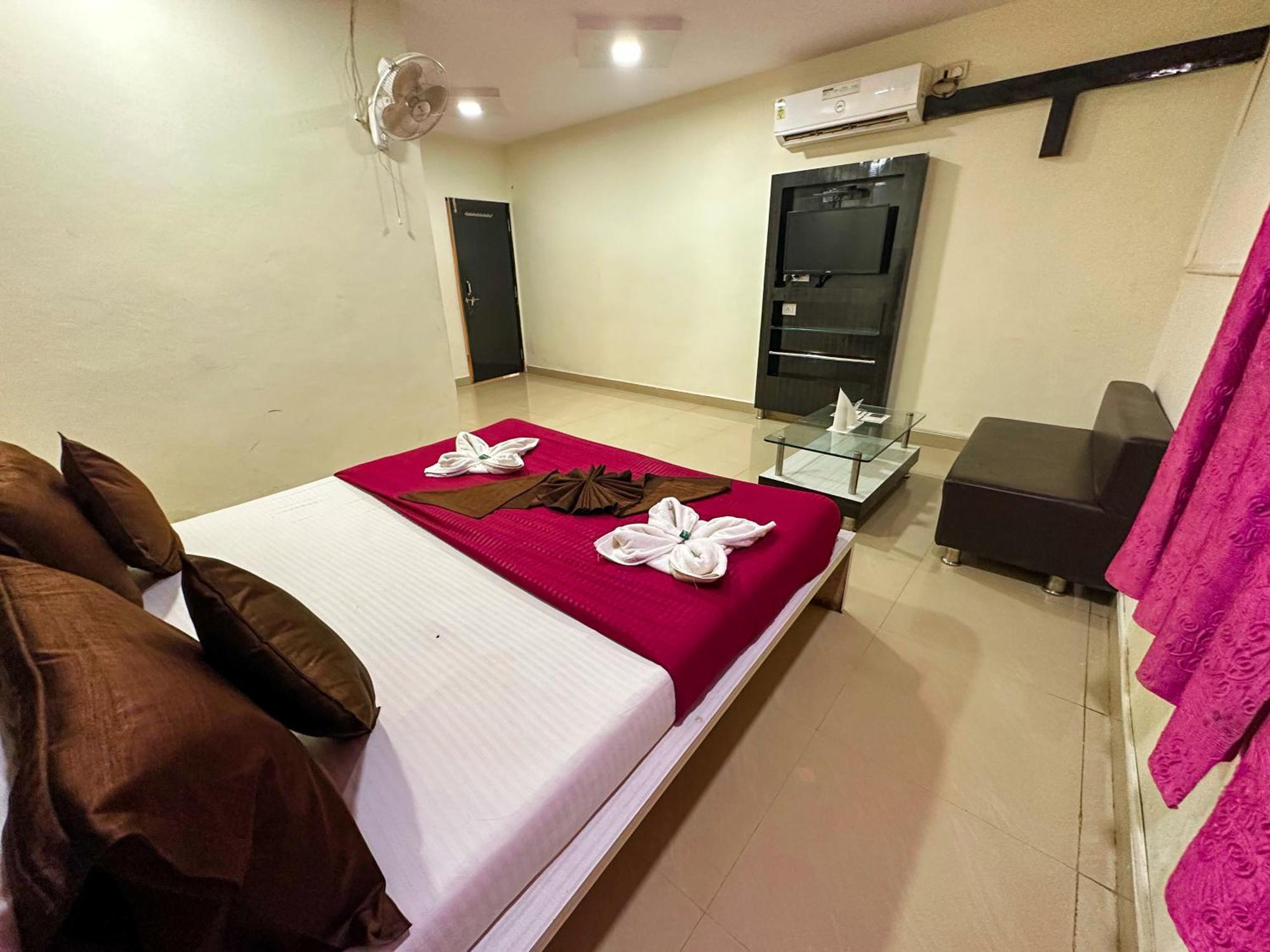 Hotel Payal & Restaurent Pachmarhī 外观 照片