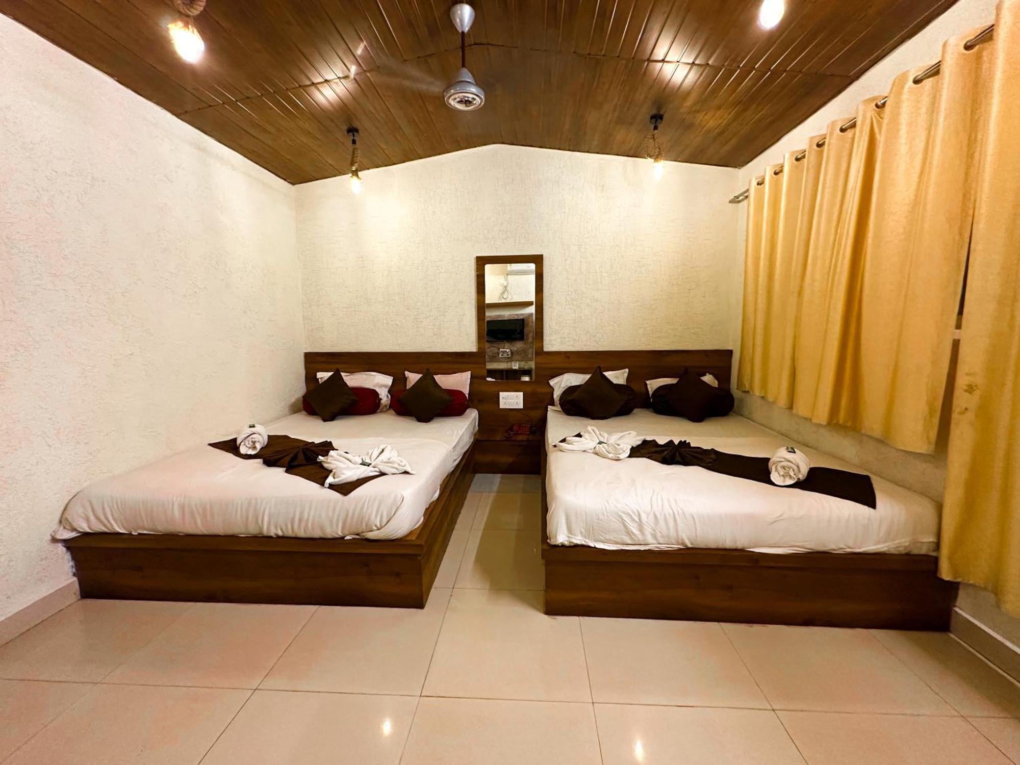 Hotel Payal & Restaurent Pachmarhī 外观 照片